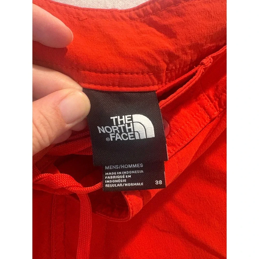 The North Face Mens Red Microfiber Board Shorts Swim‎ Trunks Size 38 Flat Front
